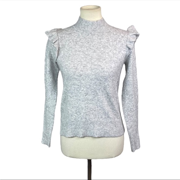 Woman’s LOFT lightweight knit sweater size XS - Picture 1 of 5